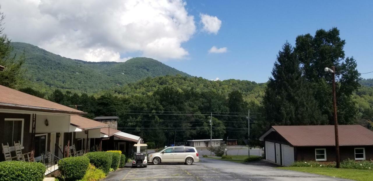 Tanglewood Motel And Log Cabins Maggie Valley Εξωτερικό φωτογραφία