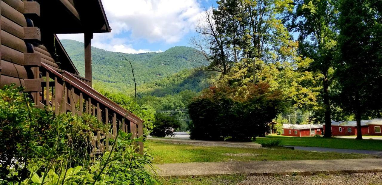 Tanglewood Motel And Log Cabins Maggie Valley Εξωτερικό φωτογραφία